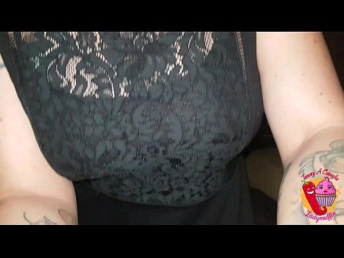 ❤️ سلٹی سوتیلی بہن اسے ایک بلو جاب اور ہسپانوی دیتی ہے۔ ☑ فحش میں ur.hentai-ita.ru ❤